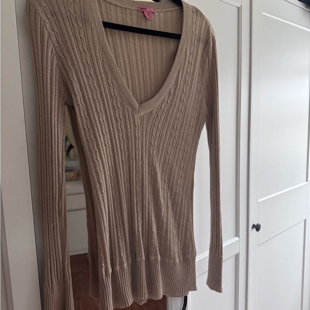 Max Rave V-Neck Sweater - Beige